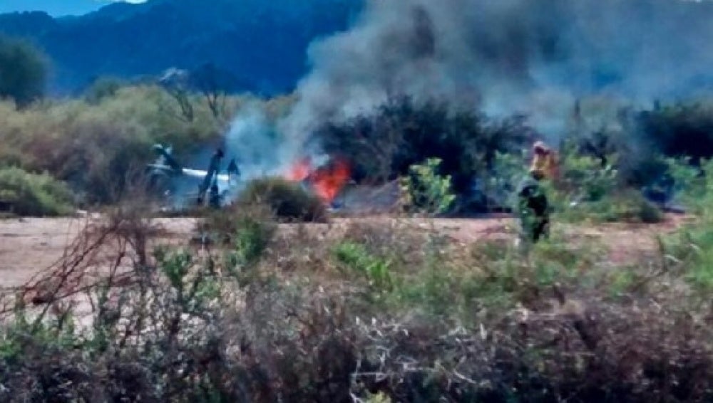 Chocan dos helicópteros en Argentina