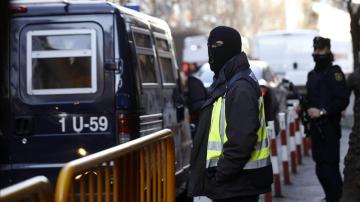 Detenidos dos presuntos yihadistas preparados para atentar en España