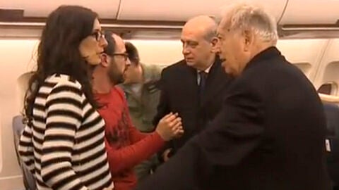 Aterriza avi&oacute;n en Barajas desde T&uacute;nez