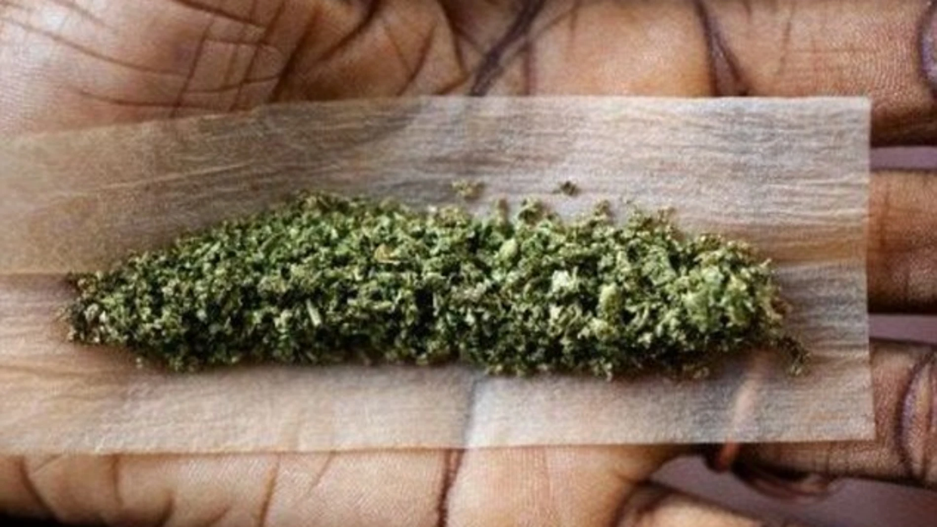 Un cigarro de marihuana Un cigarro de marihuana