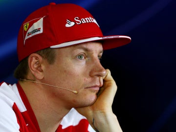 Kimi Raikkonen durante la rueda de prensa