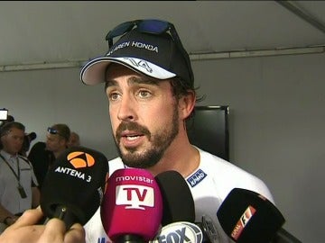 Fernando Alonso atiende a Antena 3