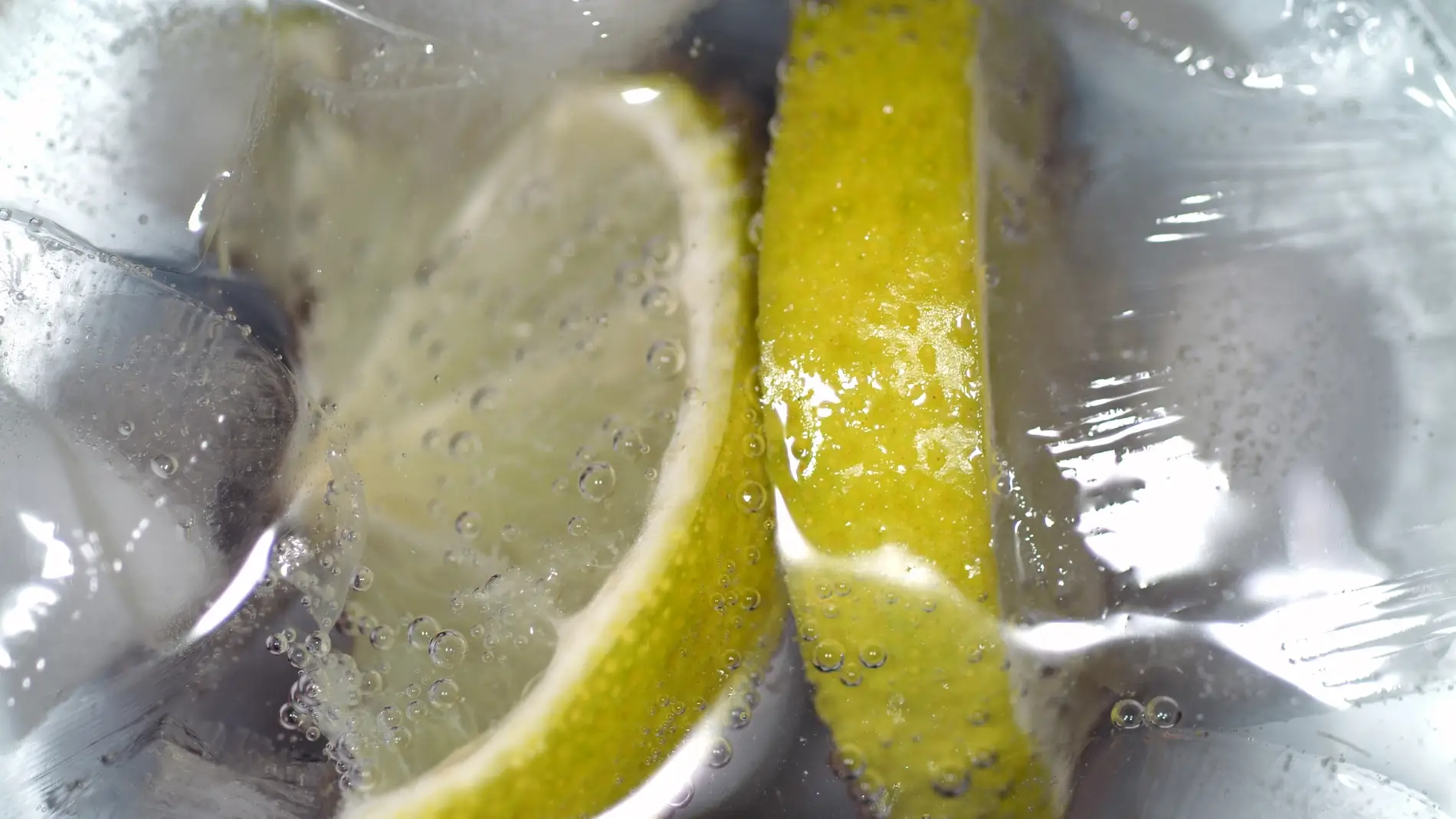 Un gin-tonic freeeeeeeeesco.