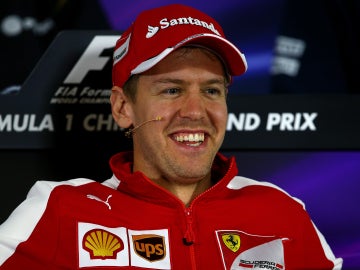 Vettel, en la sala de prensa de Shanghái