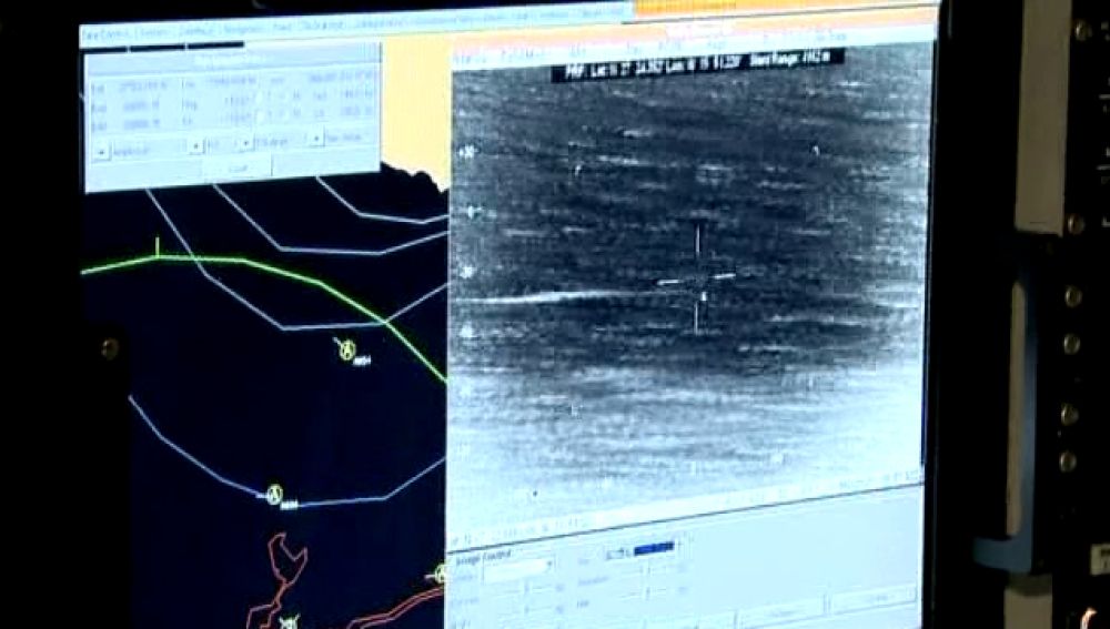 El robot submarino ya est&aacute; en la zona del barco hundido