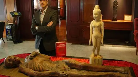 El escritor Antonio Garrido El escritor Antonio Garrido