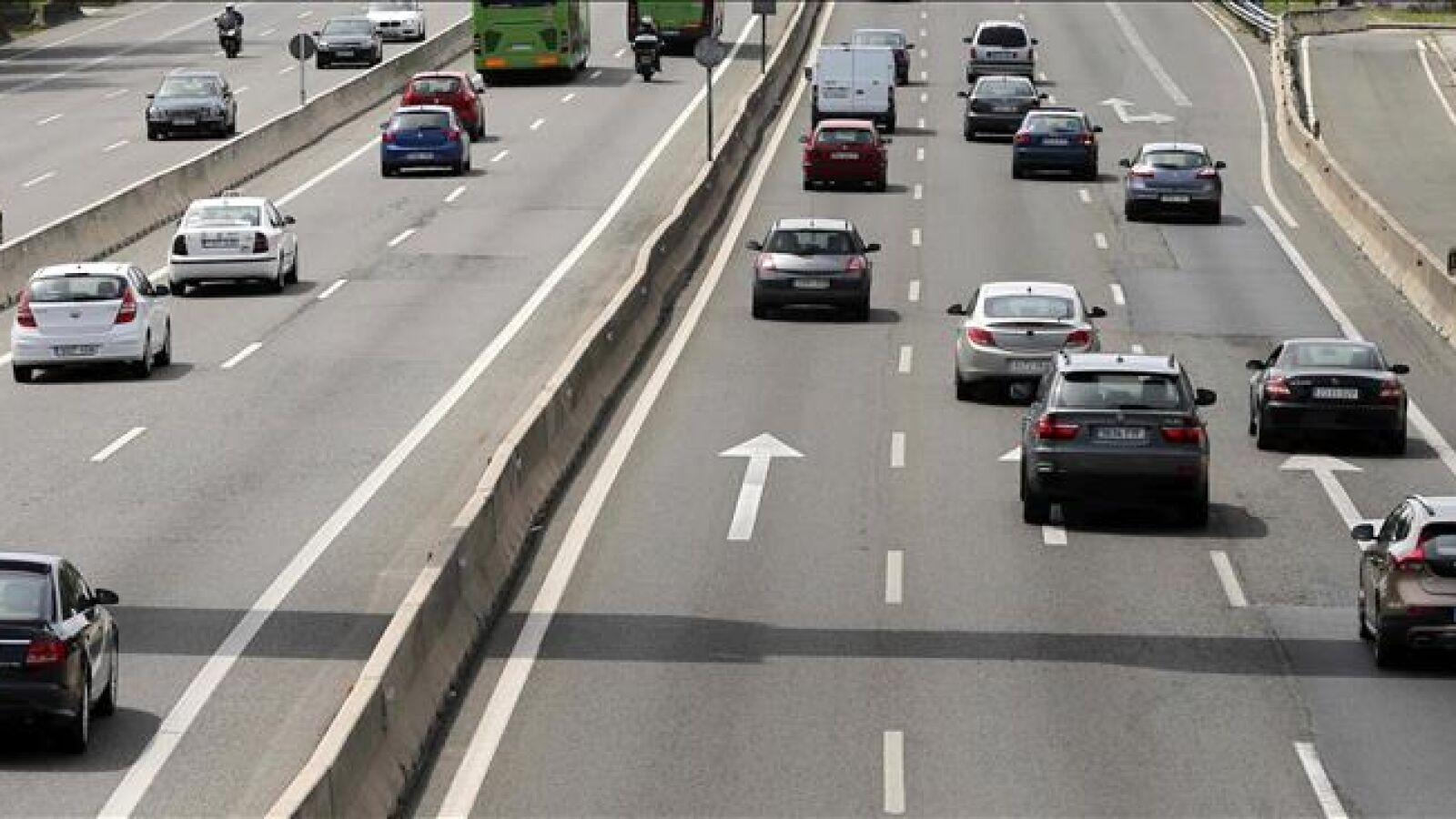 Mueren seis personas durante el fin de semana en las carreteras