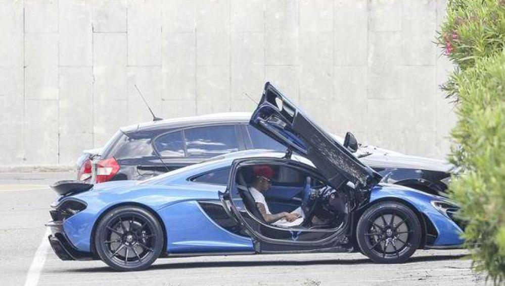 Lewis Hamilton en el McLaren P1