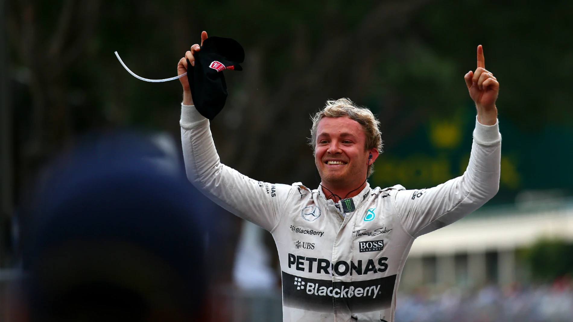 Rosberg celebra la victoria