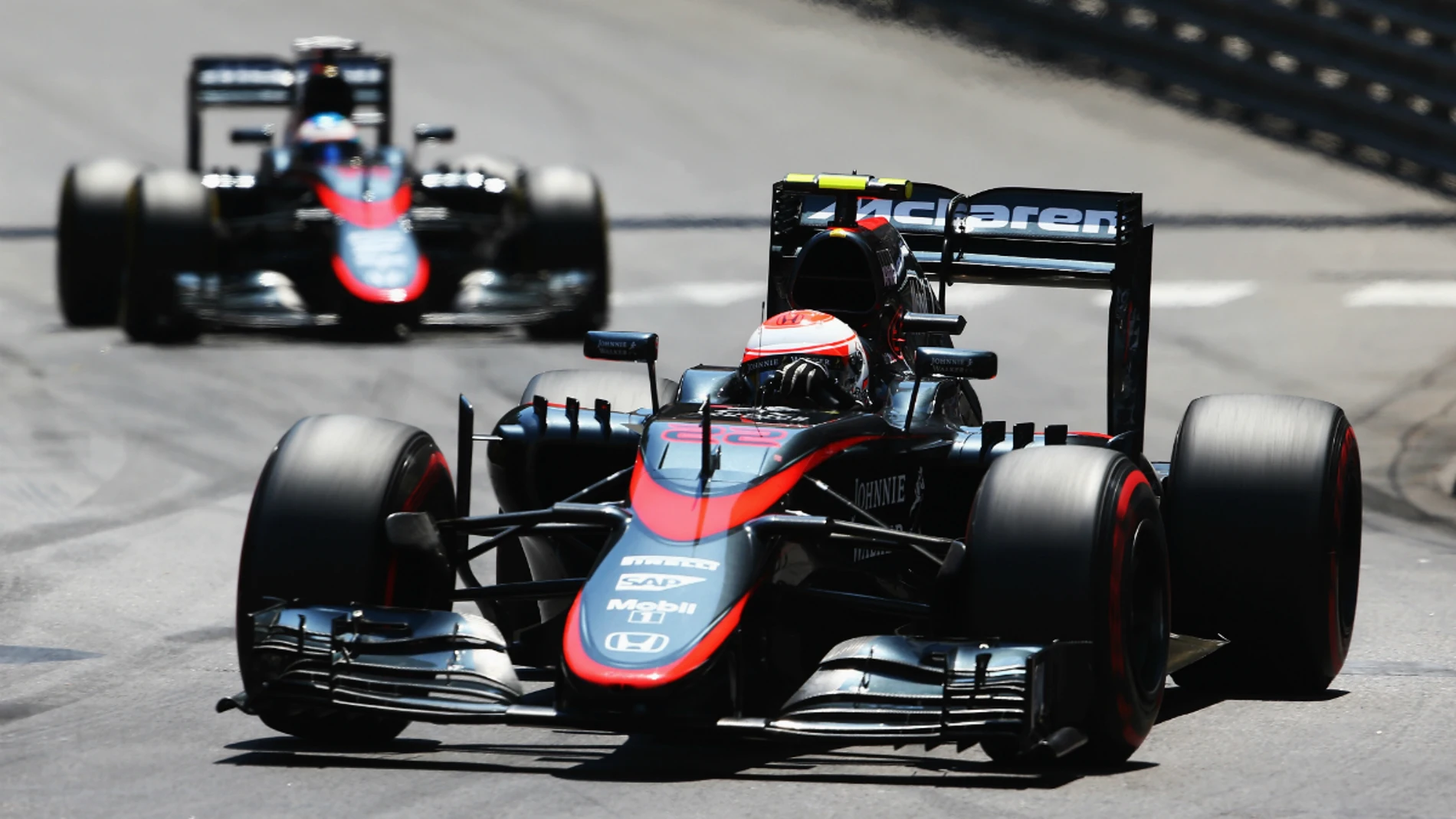 Los dos McLaren-Honda, juntos