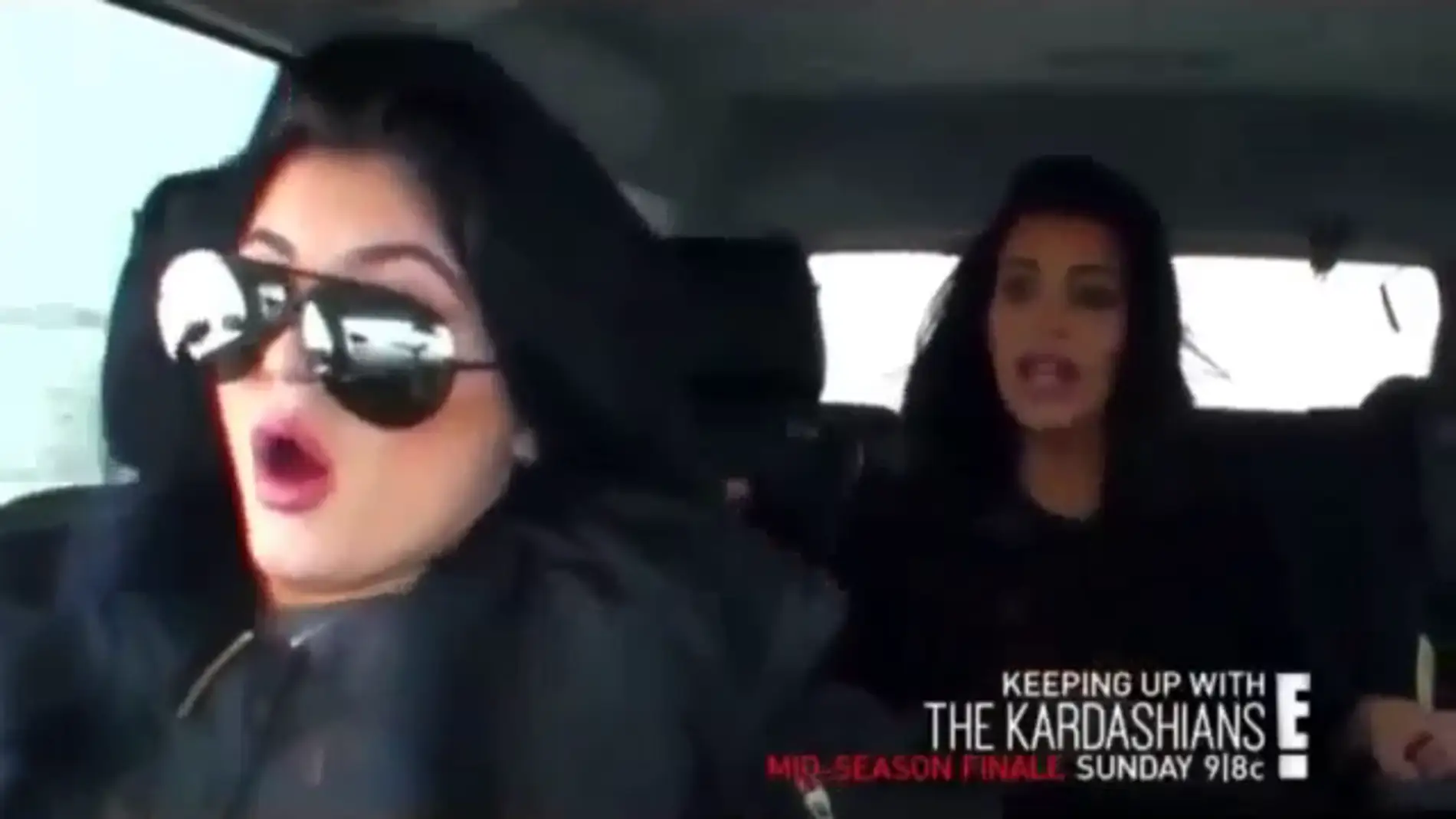 Accidente de coche de las hermanas Kardashian