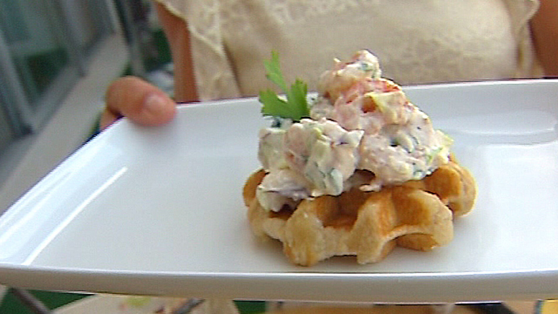 Gofres con salsa t&aacute;rtara