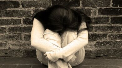 El duro relato de una joven que fue víctima de abusos de su padrastro desde que tenía 