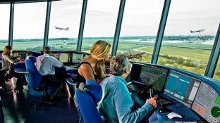 Controladores a&eacute;reos