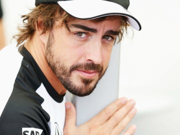 Alonso, en su box