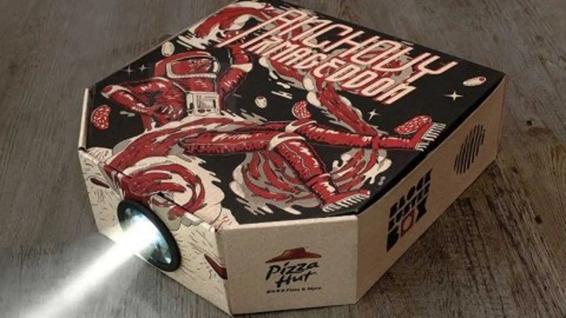 Tus pelis favoritas.... ¡salen de la caja de la pizza!