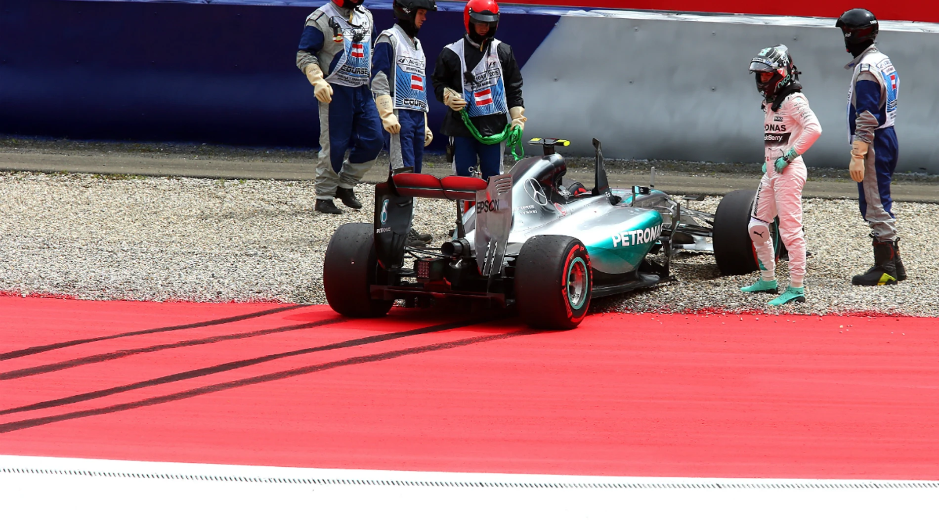 Rosberg, fuera de pista