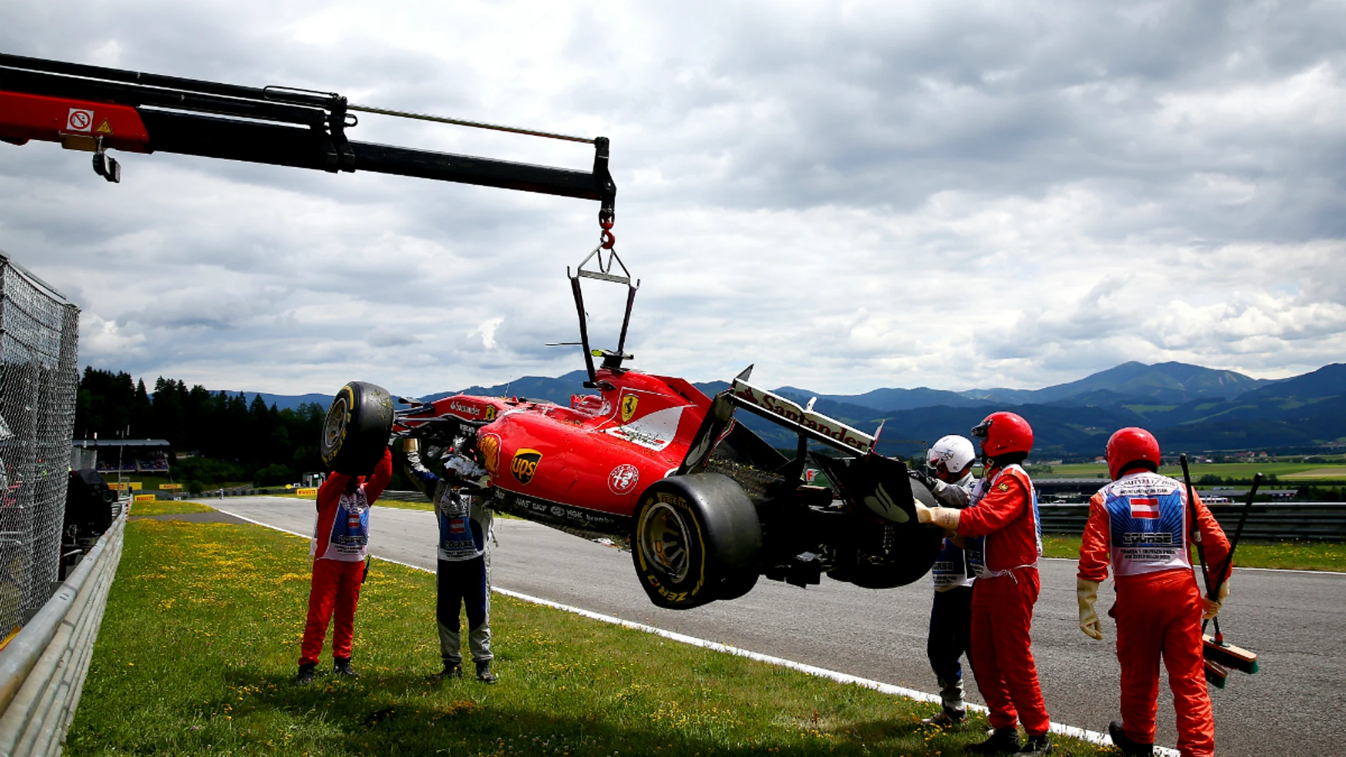 El Ferrari, 'volando'
