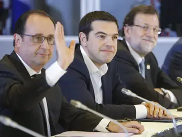 François Hollande, Alexis Tsipras y Mariano Rajoy, en la cumbre extraordinaria sobre Grecia François Hollande, Alexis Tsipras y Mariano Rajoy, en la cumbre extraordinaria sobre Grecia
