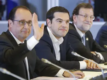 François Hollande, Alexis Tsipras y Mariano Rajoy, en la cumbre extraordinaria sobre Grecia François Hollande, Alexis Tsipras y Mariano Rajoy, en la cumbre extraordinaria sobre Grecia