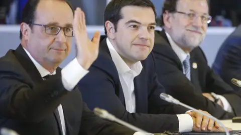 François Hollande, Alexis Tsipras y Mariano Rajoy, en la cumbre extraordinaria sobre Grecia François Hollande, Alexis Tsipras y Mariano Rajoy, en la cumbre extraordinaria sobre Grecia