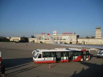 Imagen de aeropuerto internacional de Pyongyang.