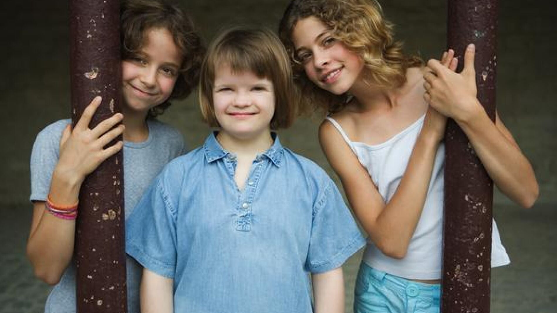 Ni&ntilde;os sonriendo