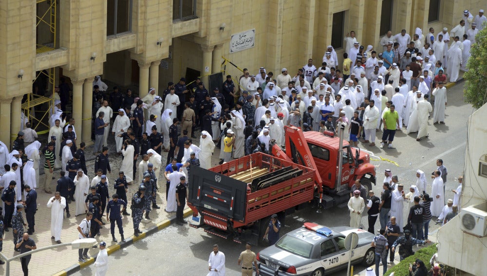 Atentado en una mezquita de Kuwait