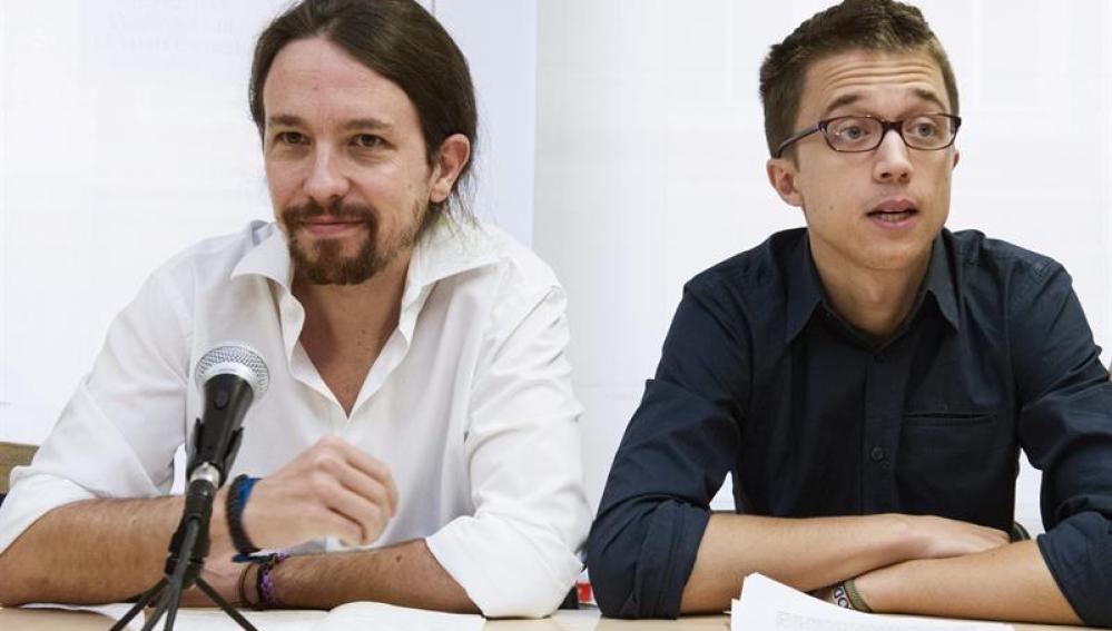 El secretario general de Podemos, Pablo Iglesias, y el secretario político de Podemos, Íñigo Errejón.