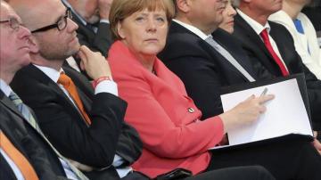 Angela Merkel participa en una ceremonia por el 70º anivesario del partido alemán CDU hoy en Berlín