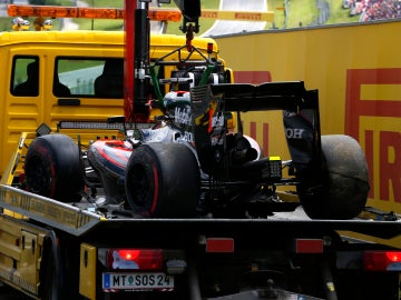 El McLaren MP4-30 de Alonso accidentado en Spielberg