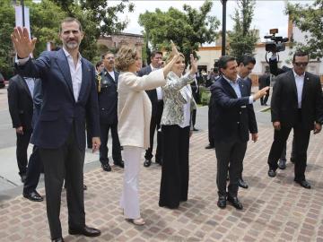 Los Reyes de España se despiden de su visita a México.