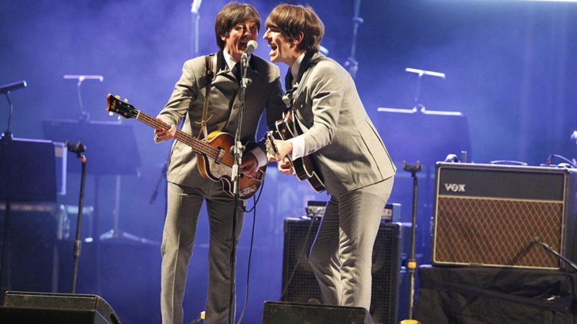 Integrantes de la 'Bootleg Beatles', banda tributo a 'Los Beatles'
