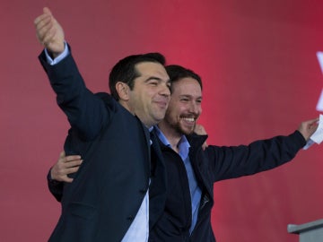 Tsipras, con Pablo Iglesias