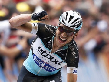 Tony Martin celebra el triunfo de la cuarta etapa del Tour