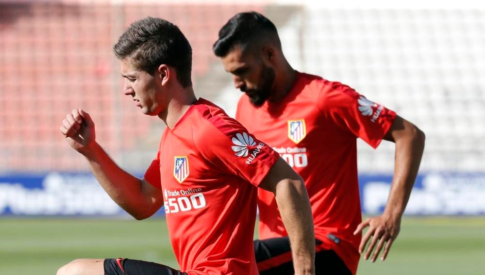 Luciano Vietto en su primer entrenamiento con el Atlético de Madrid