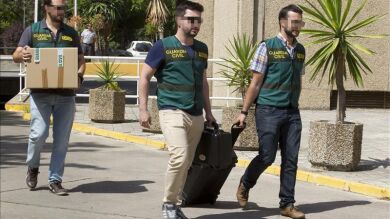 Agentes de la UCO registran el Instituto de Formación de UGT por las facturas falsas