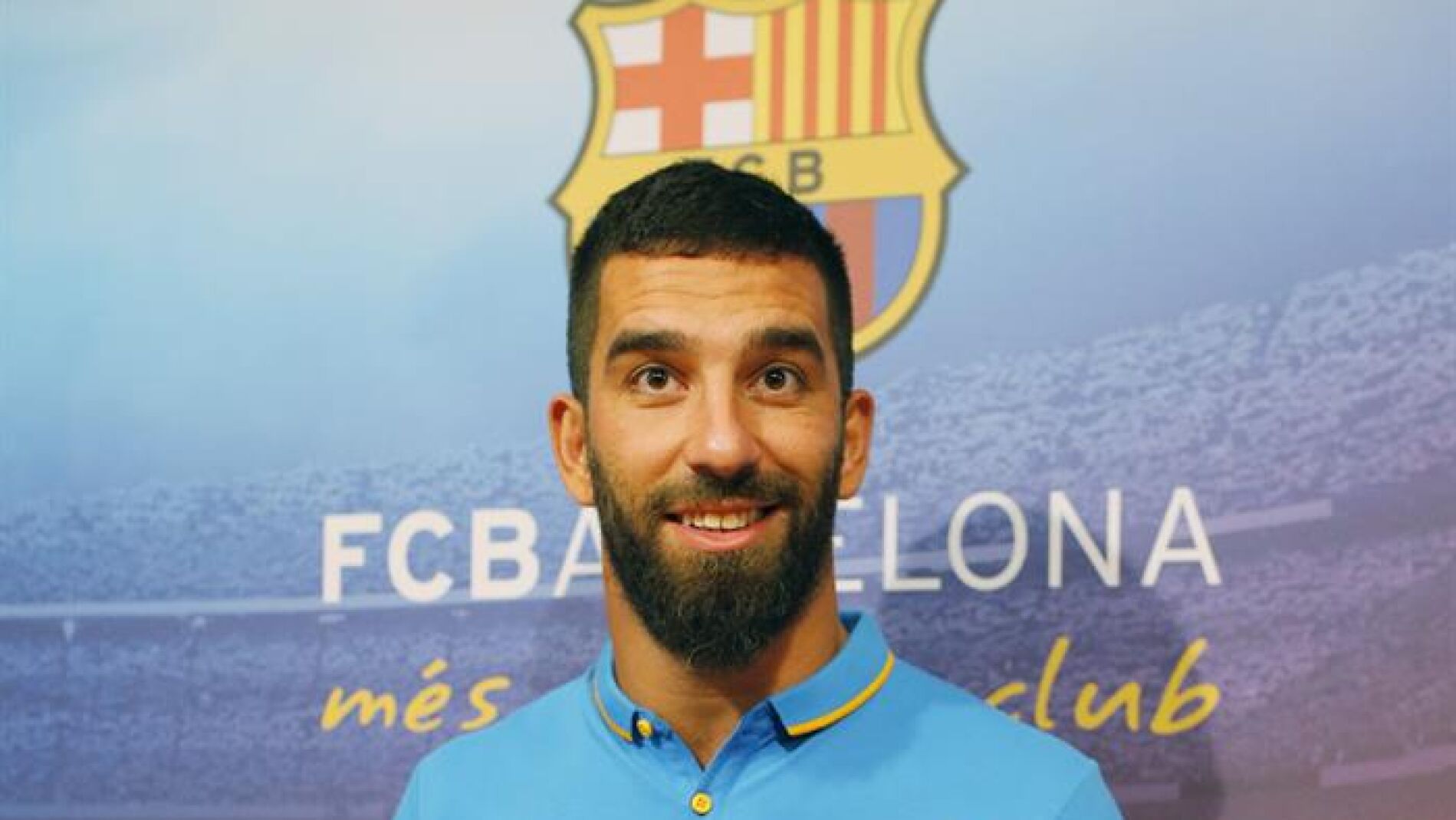 Arda Turan presentado como jugador del F.C Barcelona