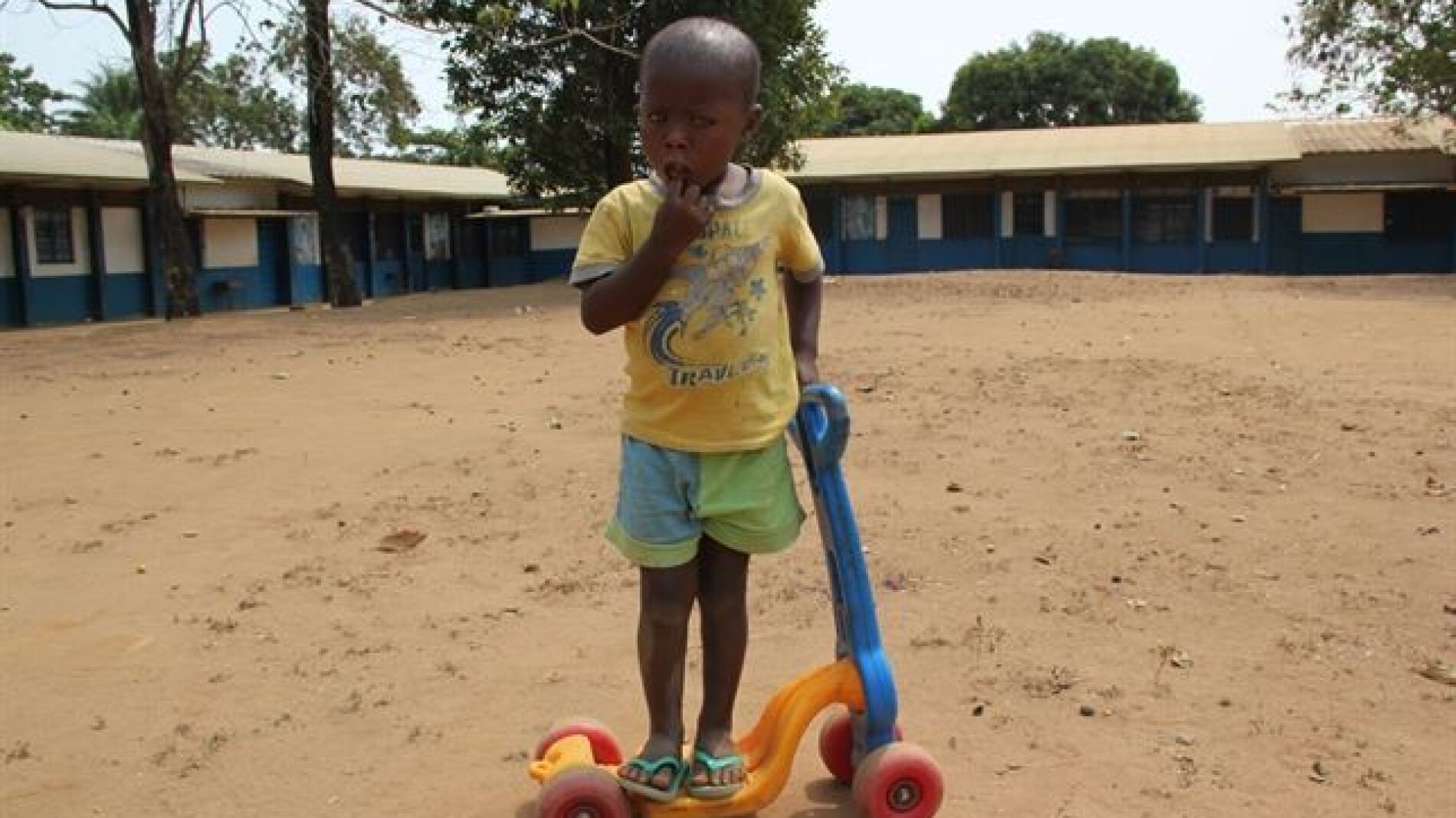 Ibrahim, ciego a causa del &eacute;bola