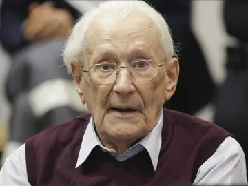 Oscar Groning, conocido como el "contable de Auschwitz" Oscar Groning, conocido como el "contable de Auschwitz"