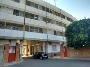 Edificio de la Comandancia de la Guardia Civil de Almería Edificio de la Comandancia de la Guardia Civil de Almería