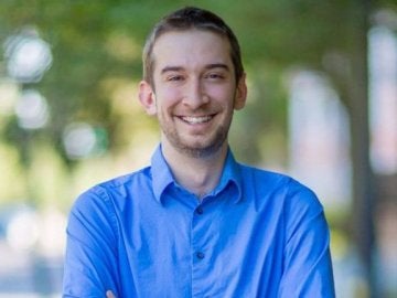 Greenberg falleció el domingo por la noche en su vivienda de Gainesville