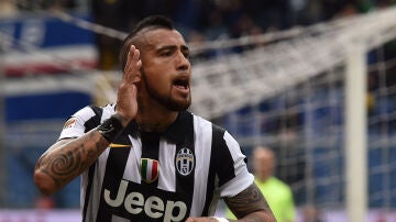 Arturo Vidal celebra un gol con la Juventus