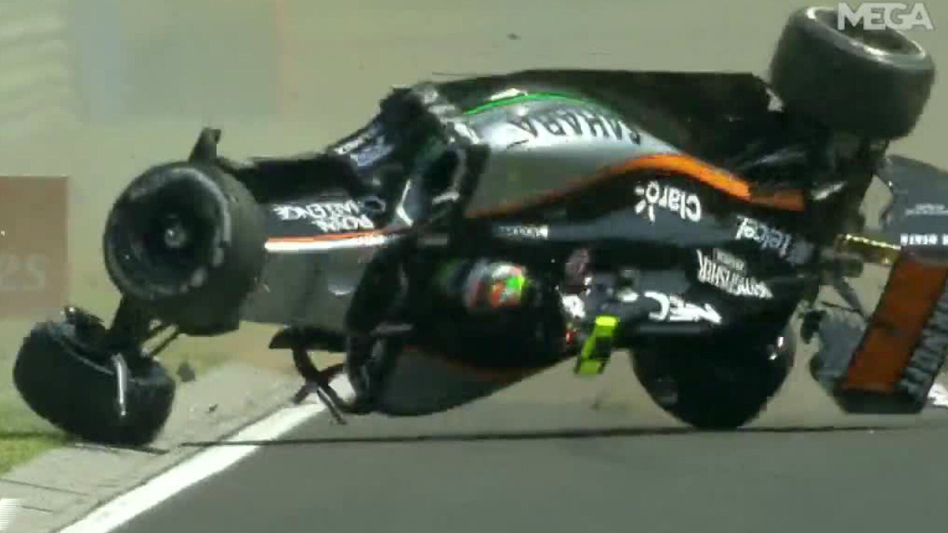 El Force India de Sergio P&eacute;rez,boca abajo