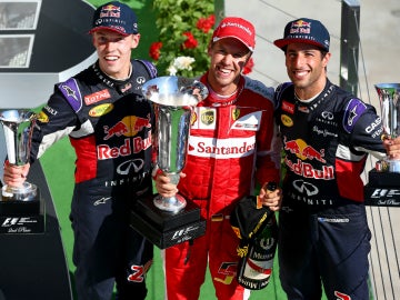 Kvyat, Vettel y Ricciardo, el podio de Hungría