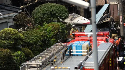 Avioneta estrellada al oeste de Tokio Avioneta estrellada al oeste de Tokio