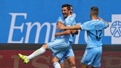 David Villa marca dos goles en el debut de Andrea Pirlo con el New York City