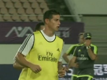 James ya entrena con el Madrid