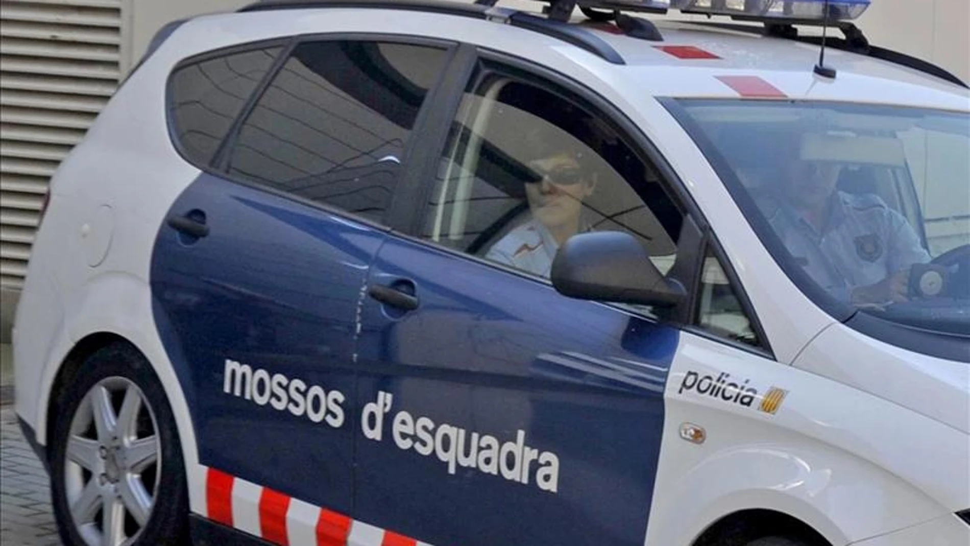 Un coche de los Mossos d'Esquadra Un coche de los Mossos d'Esquadra