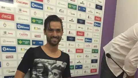 Nuno Silva en la presentación con el Real Jaén Nuno Silva en la presentación con el Real Jaén